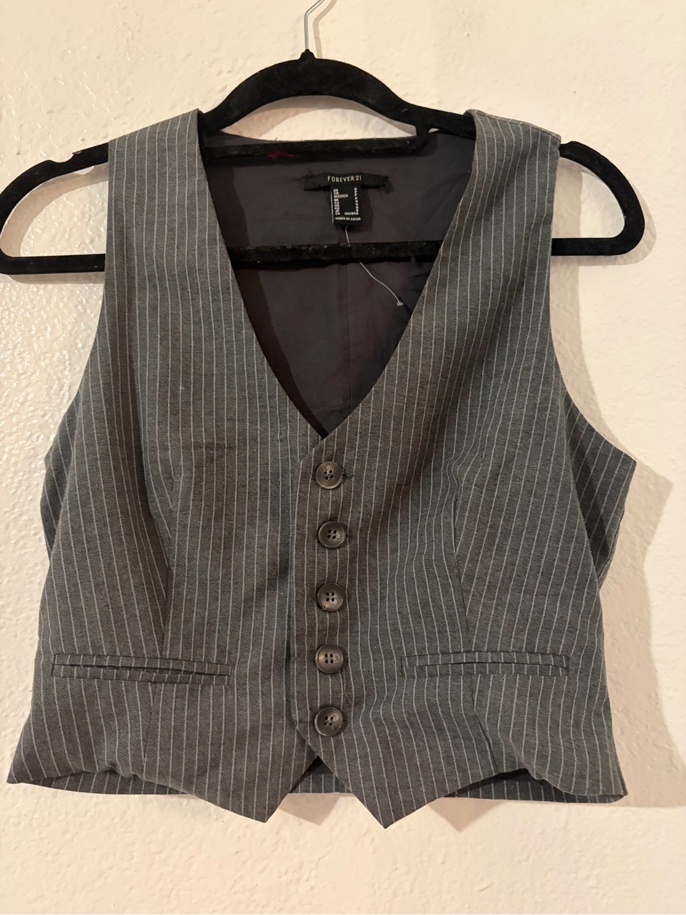 Forever 21 women Gray Pinstripe Waistcoat Vest Top